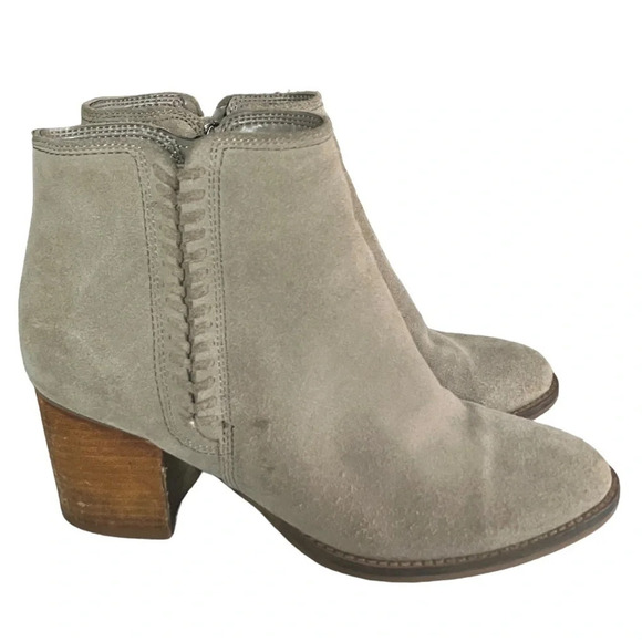 Blondo Nina Waterproof Suede‎ Boots 8 - Picture 1 of 7